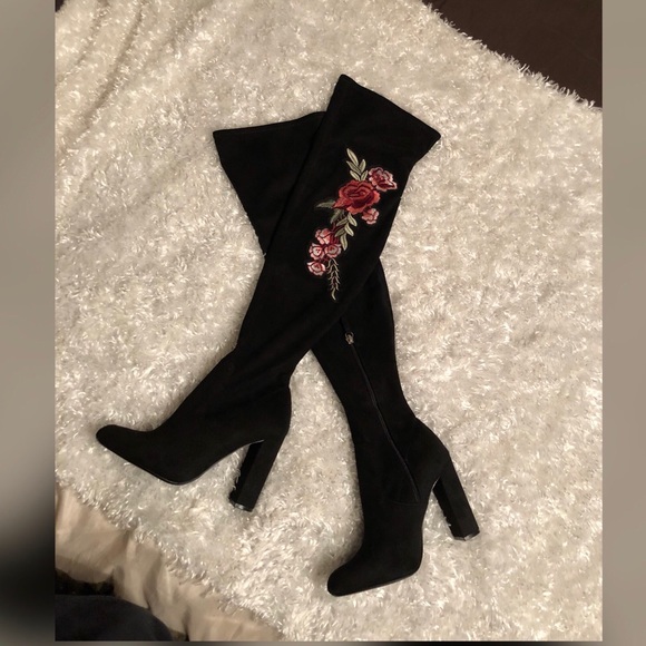 🆕 Steve Madden Rose Embroidered Boots - Picture 7 of 8